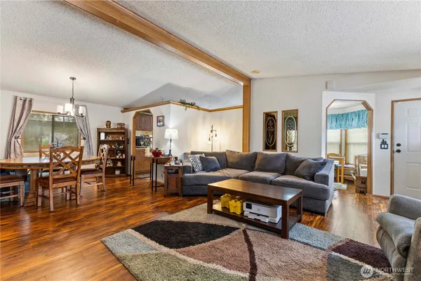 $150,000 | 19307 100th Avenue East, Unit 70, Graham, WA 98338