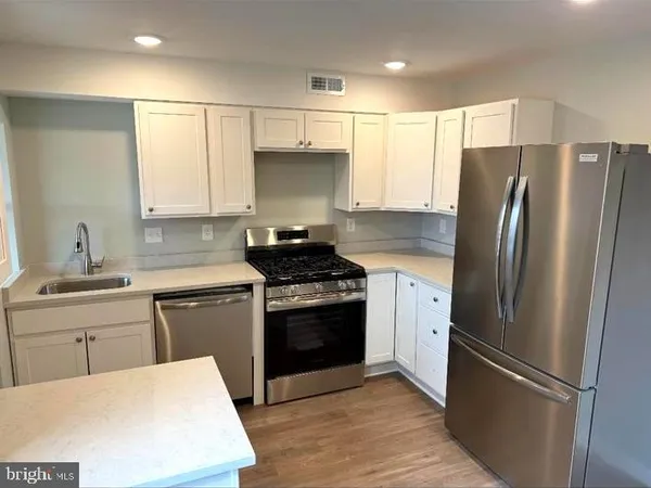 $230,000 | 7515 Holabird Avenue, Dundalk, MD 21222