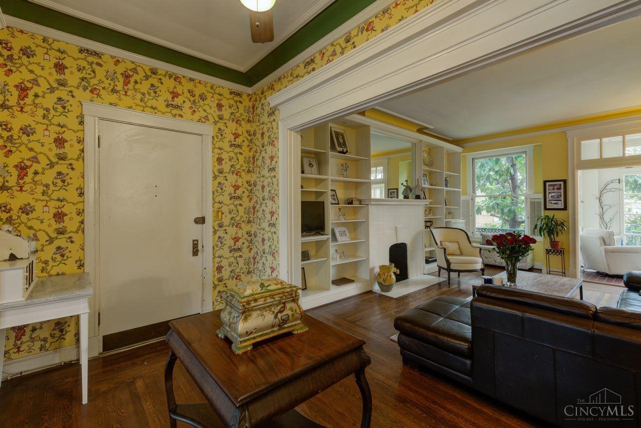 2136 Madison Road, Unit C Cincinnati, OH 45208 - Photo 11 of 33 Gallery Image 11
