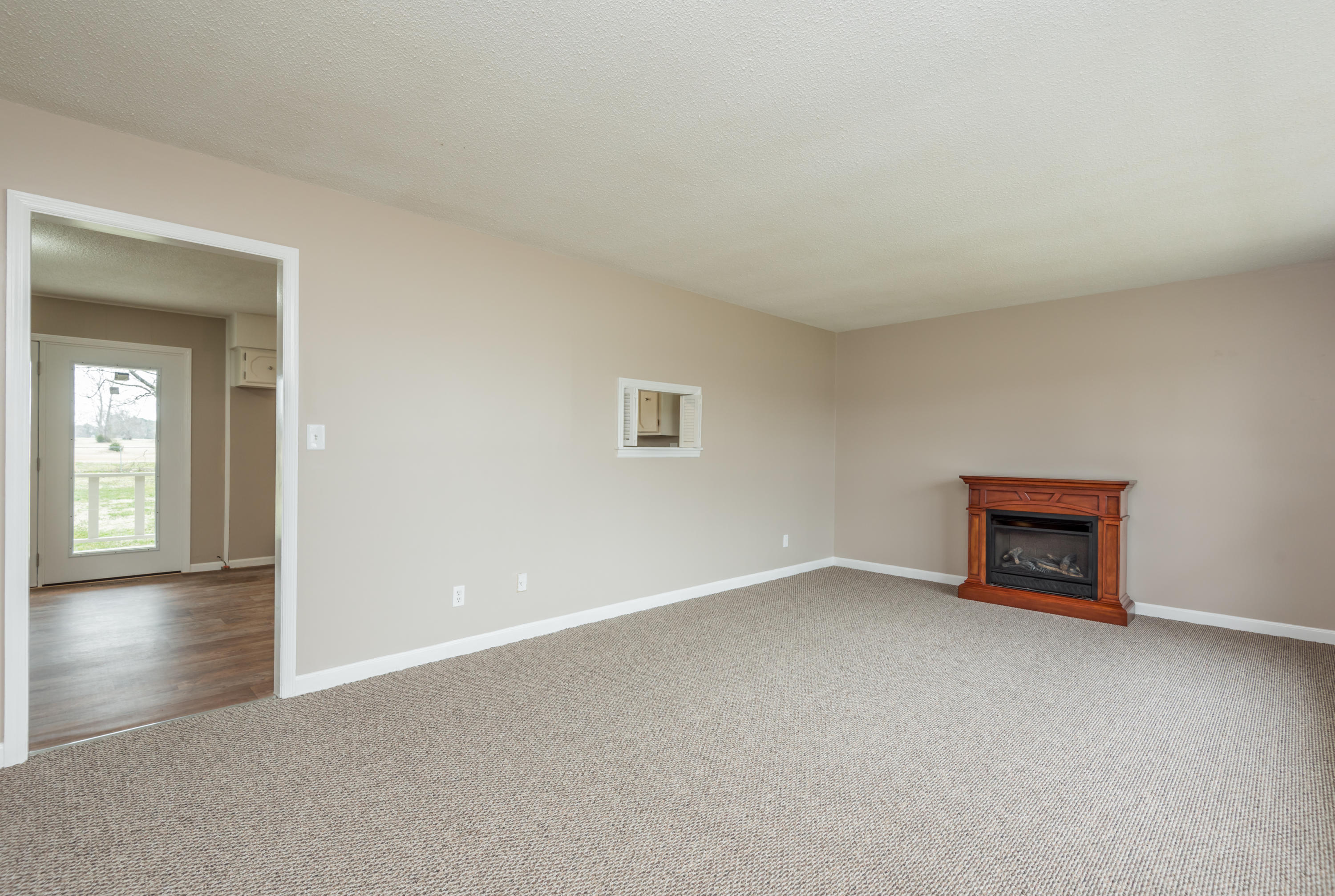 160 Brahman Road Kingston, TN 37763 - Photo 4 of 23 160BrahmanRd-4