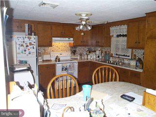 2890 Upper Ridge Road Pennsburg, PA 18073 - Photo 4 of 4