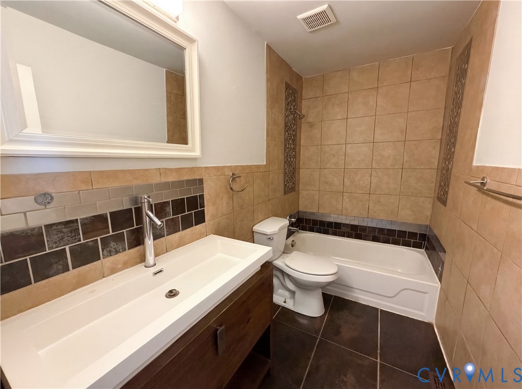 8604 Ransco Court North Chesterfield, VA 23235 - Photo 13 of 16 Gallery Image 13