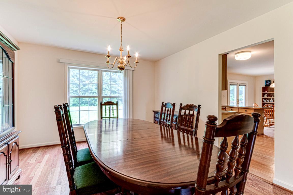 9416 Rogues Road Midland, VA 22728 - Photo 13 of 51 Gallery Image 13