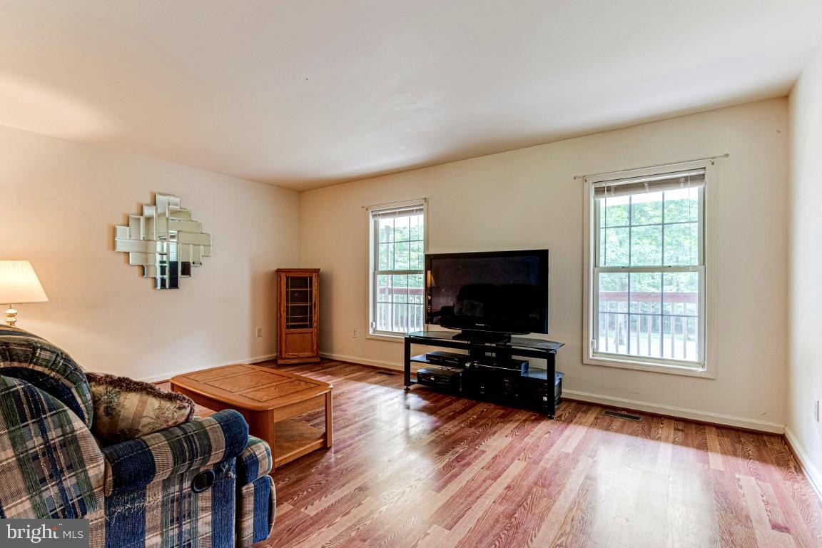 9416 Rogues Road Midland, VA 22728 - Photo 14 of 51 Gallery Image 14