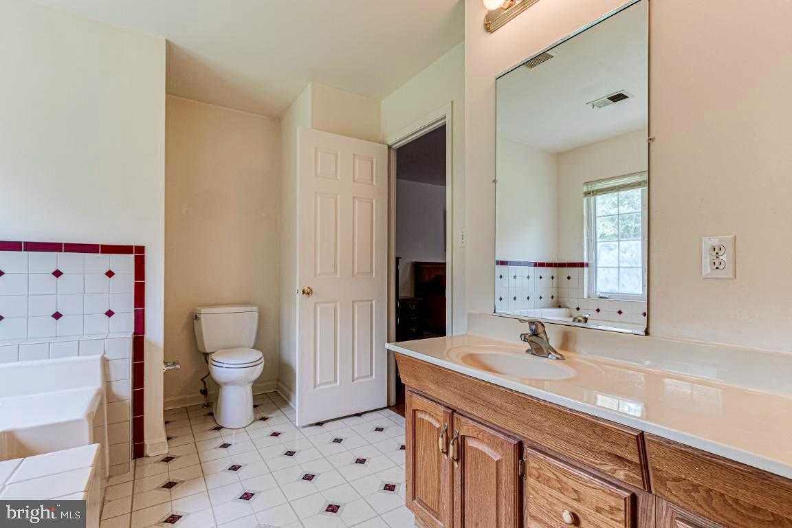 9416 Rogues Road Midland, VA 22728 - Photo 29 of 51 Gallery Image 29