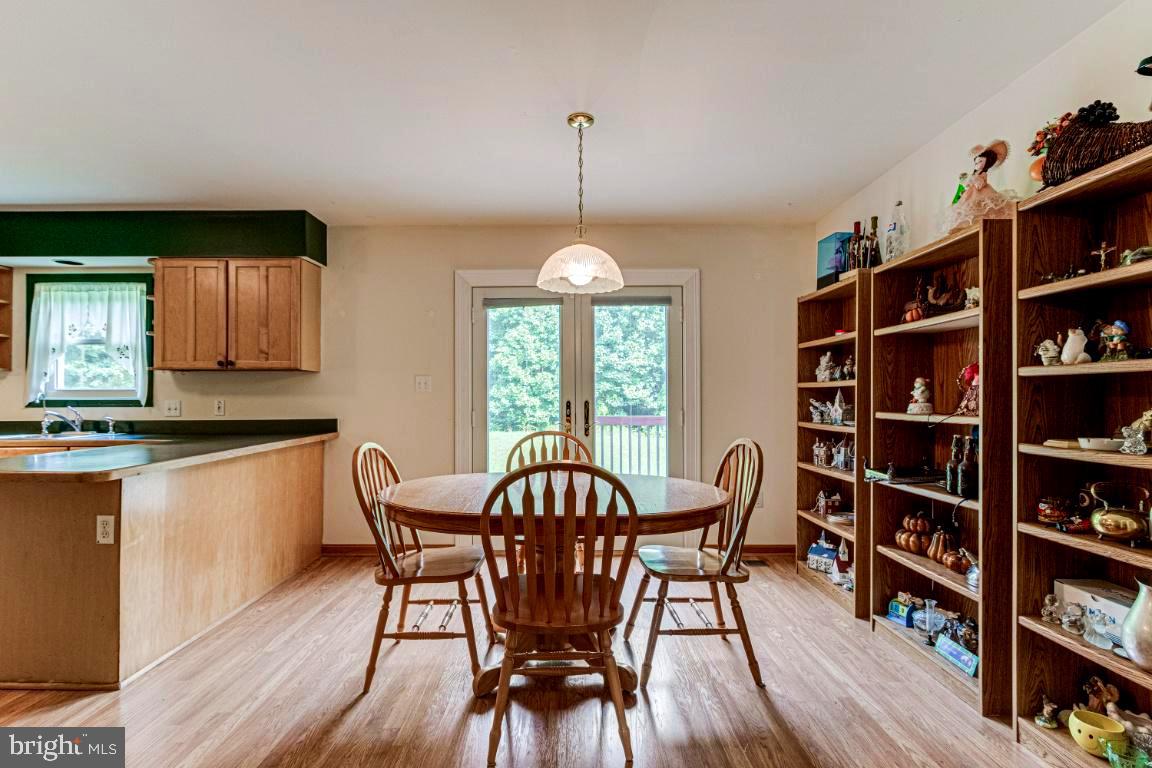 9416 Rogues Road Midland, VA 22728 - Photo 7 of 51 Gallery Image 7