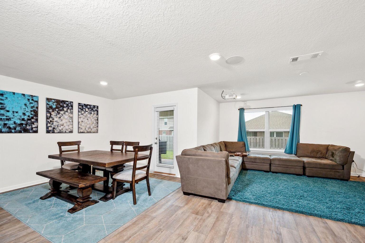 816 Moorhen Way Crestview, FL 32539 - Photo 11 of 19 a living room with furniture and a large window