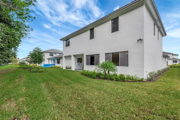 $1,849,000 | 10386 Southwest 57th Court, Cooper City, FL 33328