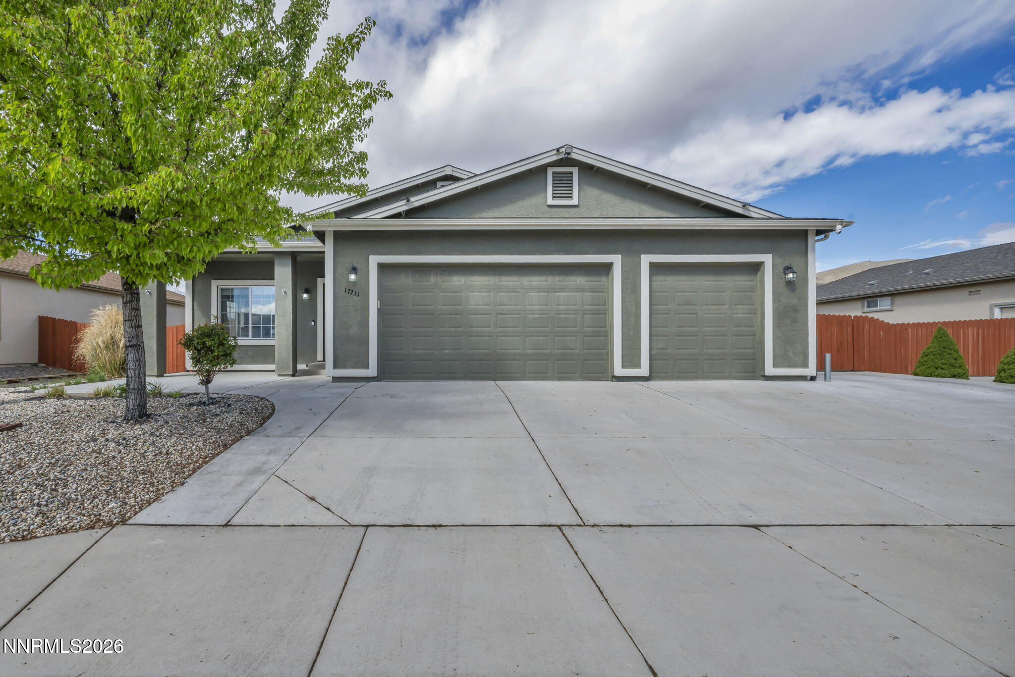 17211 Desert Lake Drive Reno, NV 89508 - Photo 2 of 78 2-web-or-mls-17211-desert-lake-dr