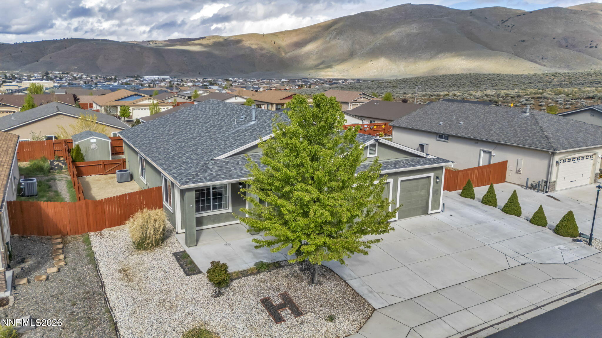 17211 Desert Lake Drive Reno, NV 89508 - Photo 9 of 78 9-web-or-mls-17211-desert-lake-dr