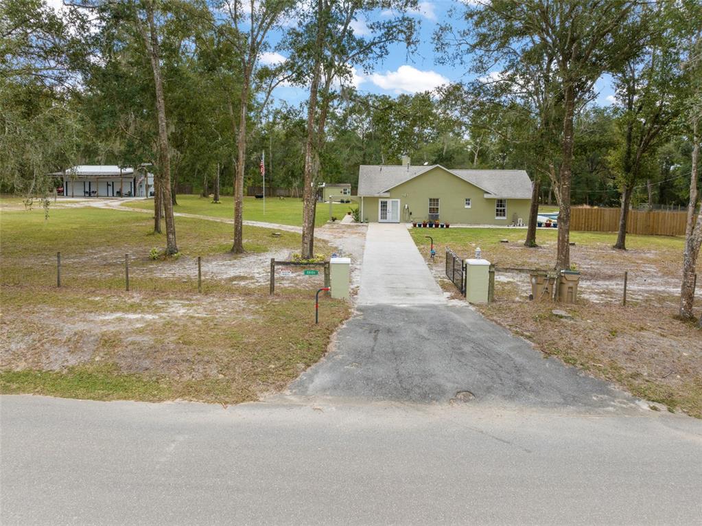 22126 Quale Grove Road Eustis, FL 32736 - Photo 8 of 77