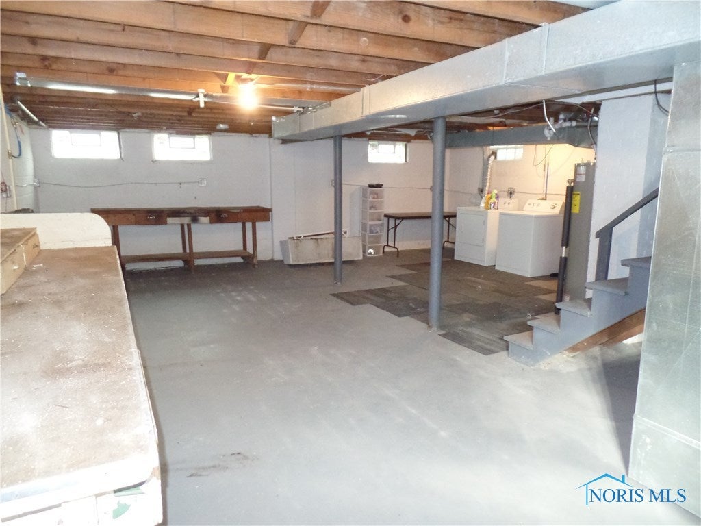 4518 Douglas Road Toledo, OH 43613 - Photo 16 of 18 Gallery Image 16