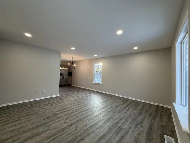 $254,900 | 12707 West Graves Avenue, Beach Park, IL 60087