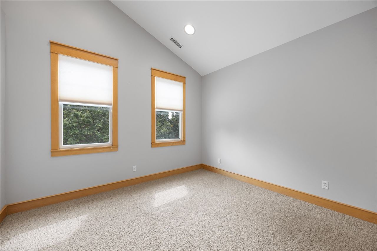 1072 Foster Road Iowa City, IA 52245 - Photo 45 of 75 Gallery Image 45