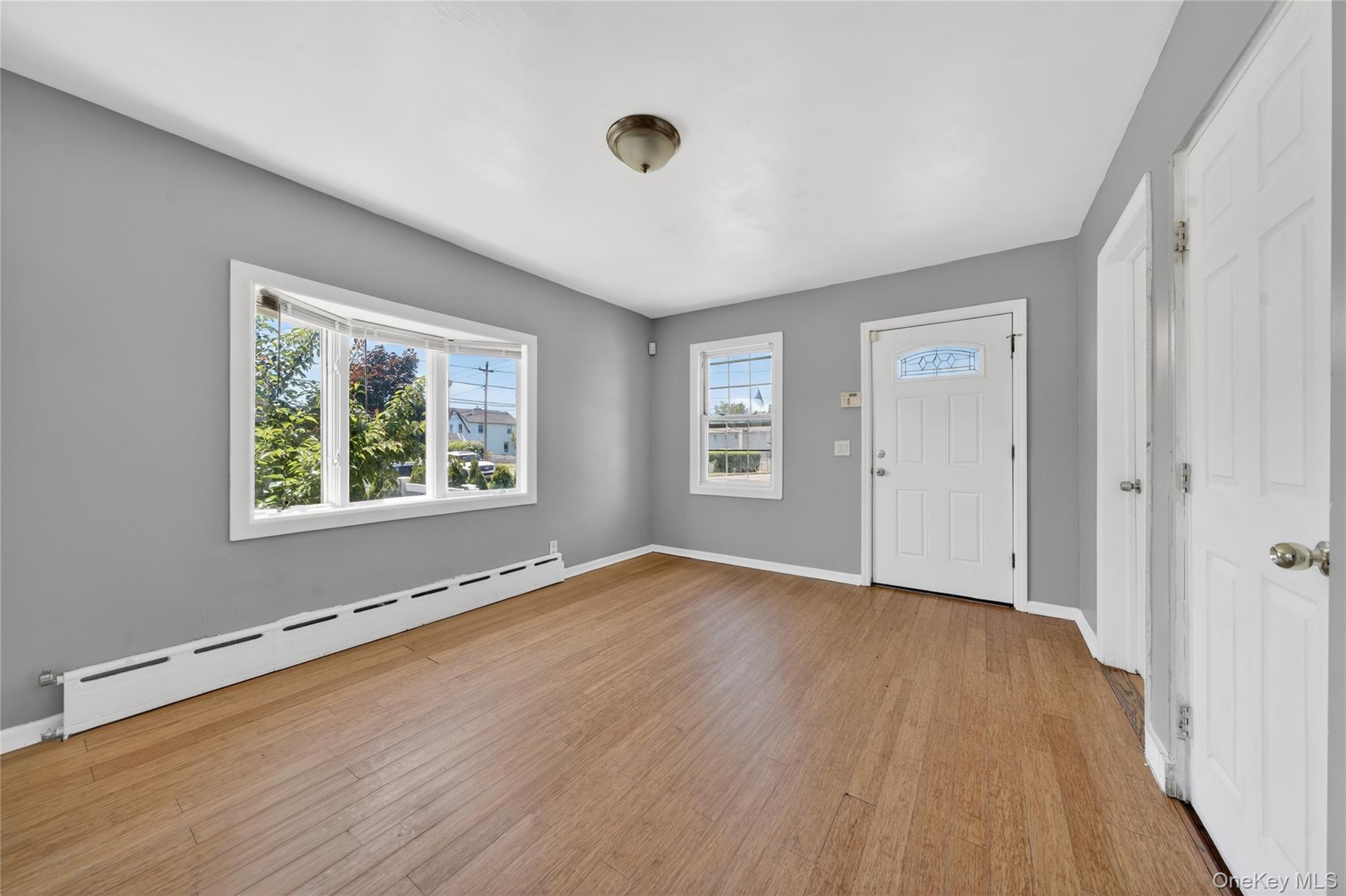 86 Remsen Avenue Hempstead, NY 11550 - Photo 5 of 27
