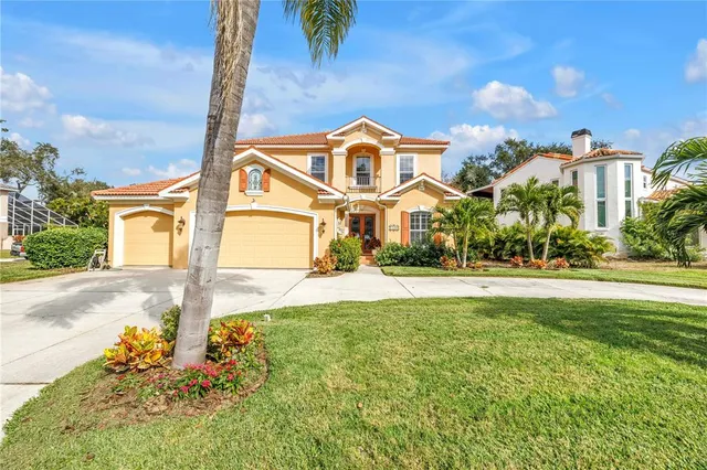$2,100,000 | 1600 Brightwaters Boulevard Northeast, St. Petersburg, FL 33704