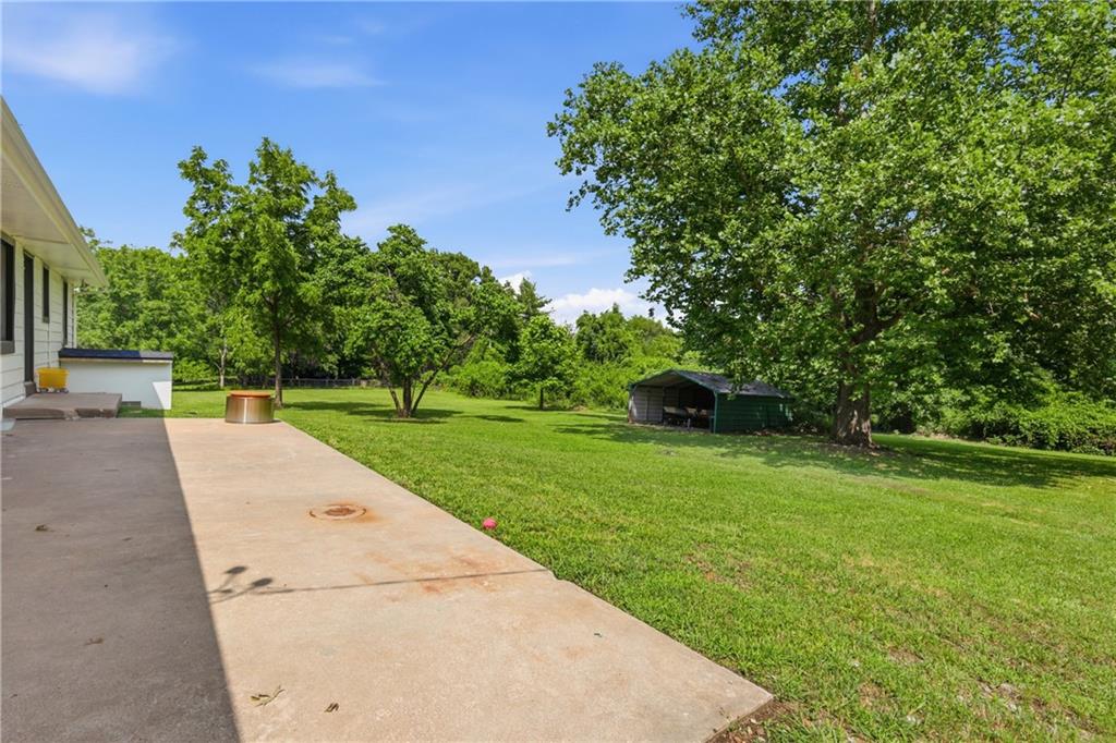 3907 Southwest Scherer Road Lee's Summit, MO 64082 - Photo 29 of 40