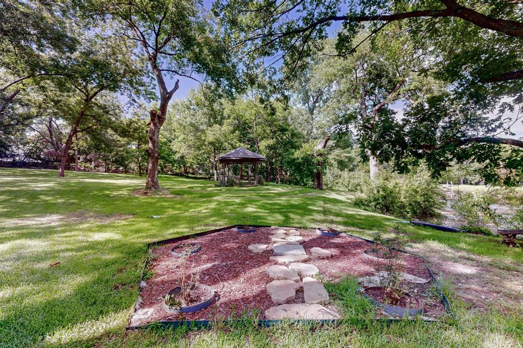 300 North Chattey Road DeSoto, TX 75115 - Photo 27 of 38