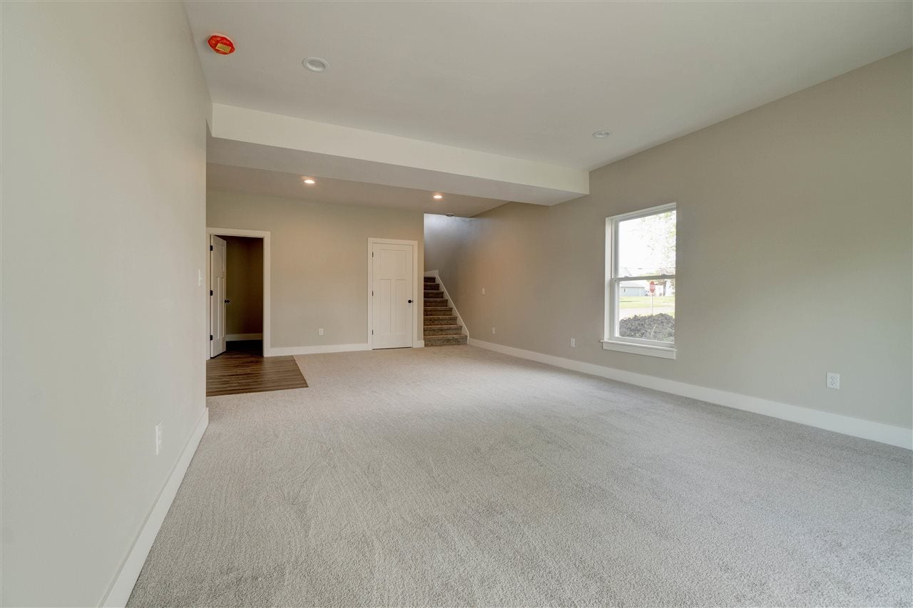 930 5th Street Kalona, IA 52247 - Photo 26 of 34 Gallery Image 26