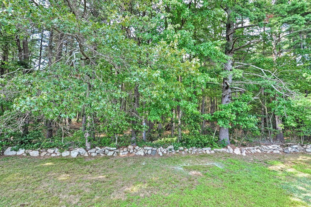 31 Mohawk Path Bellingham, MA 02019 - Photo 29 of 29 Gallery Image 29