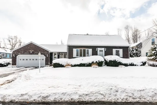 $495,000 | 169 Henry Law Avenue, Dover, NH 03820