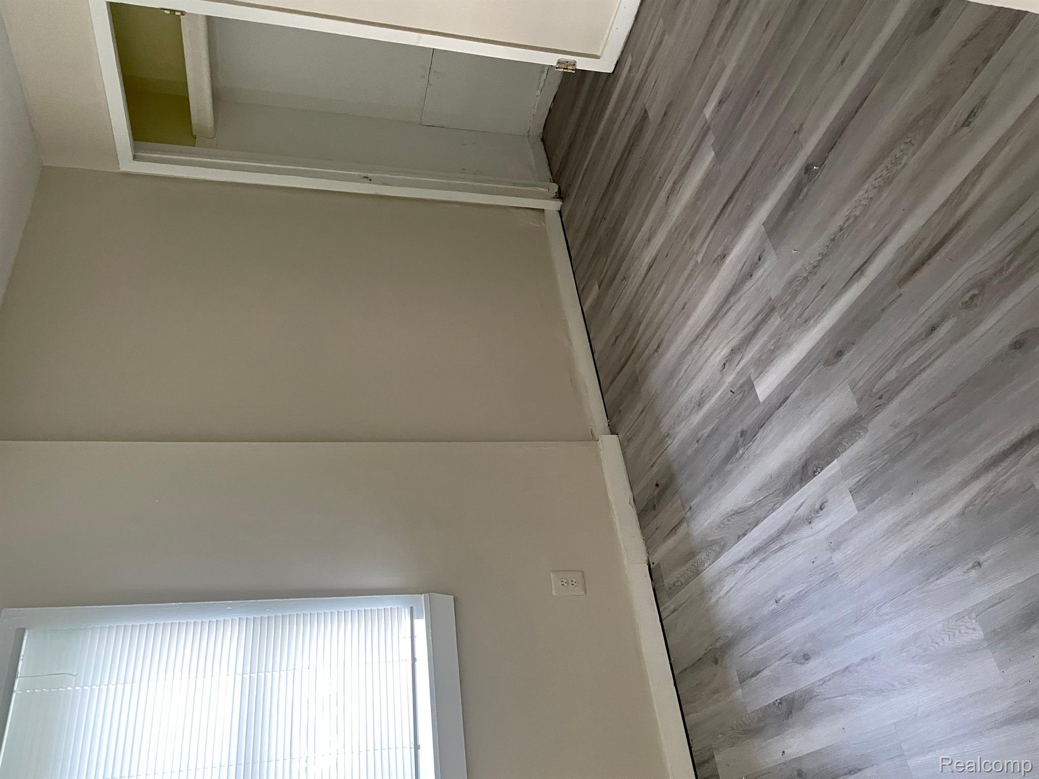 3517 Hickory Street Inkster, MI 48141 - Photo 6 of 9 Gallery Image 6