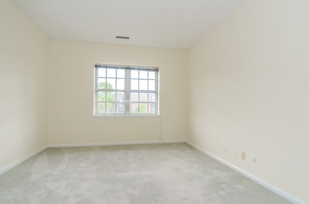 207 Lake Shore Road, Unit 3 Boston, MA 02135 - Photo 3 of 13