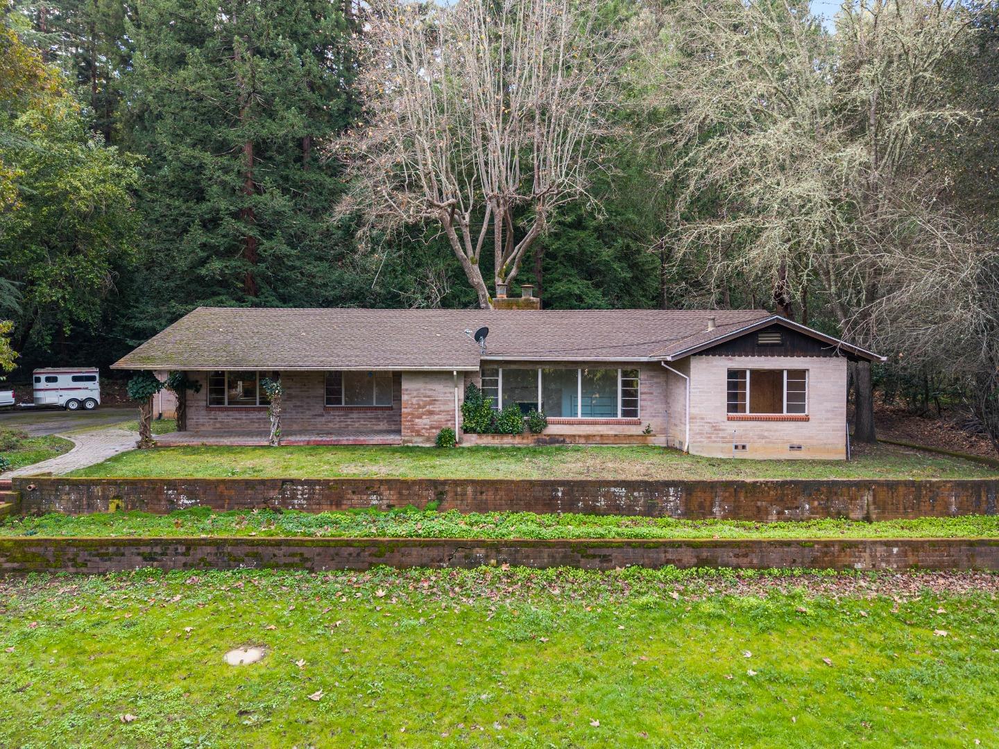 180 Phillip Road Woodside, CA 94062 - Photo 1 of 4