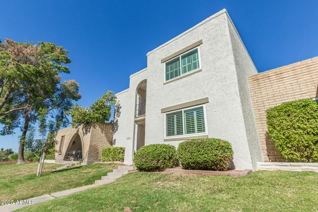 $2,500 | 7714 East Wilshire Drive, Scottsdale, AZ 85257