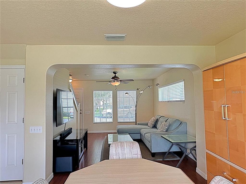 13129 Thoroughbred Loop Largo, FL 33773 - Photo 12 of 34