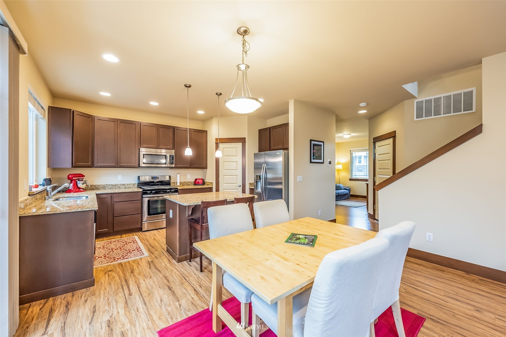 312 202nd Place Southeast Bothell, WA 98012 - Photo 16 of 38