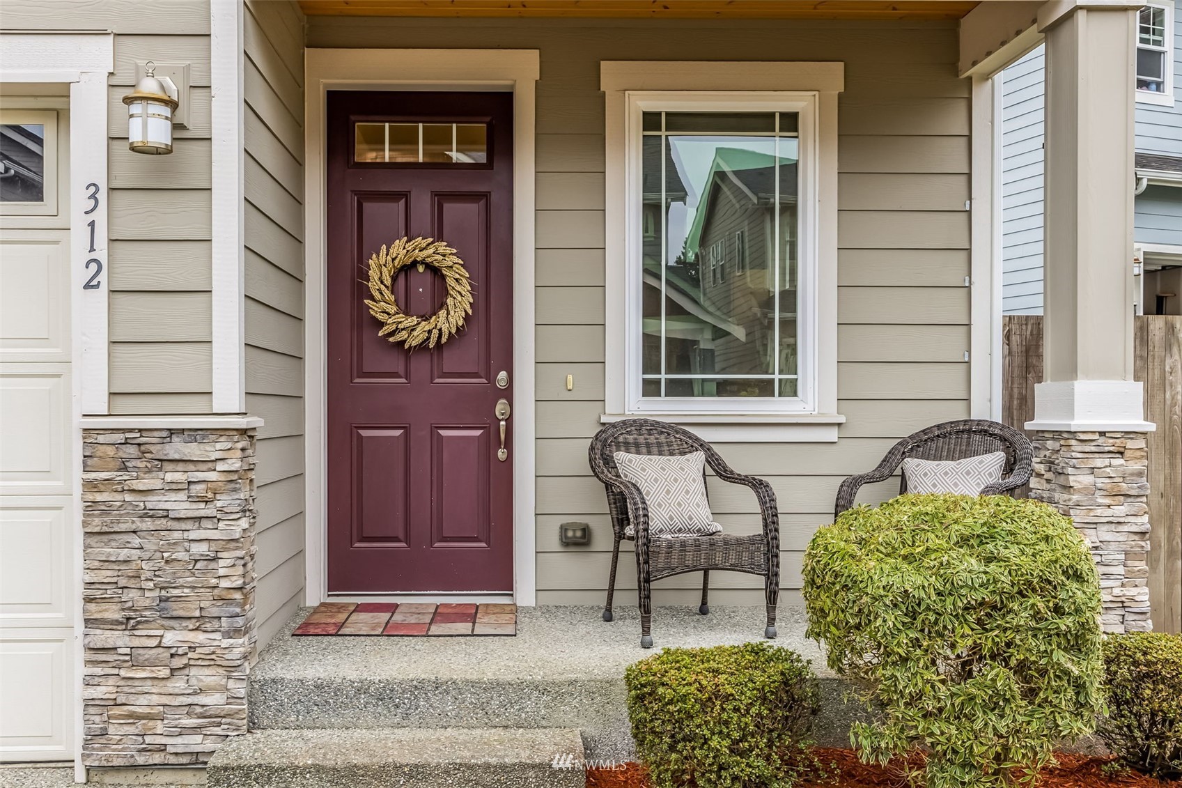 312 202nd Place Southeast Bothell, WA 98012 - Photo 4 of 38