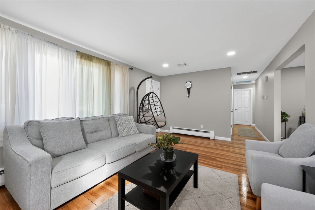 13 McAuliffe Road Randolph, MA 02368 - Photo 4 of 25