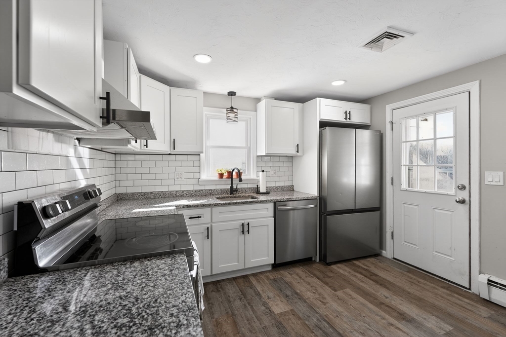 13 McAuliffe Road Randolph, MA 02368 - Photo 8 of 25