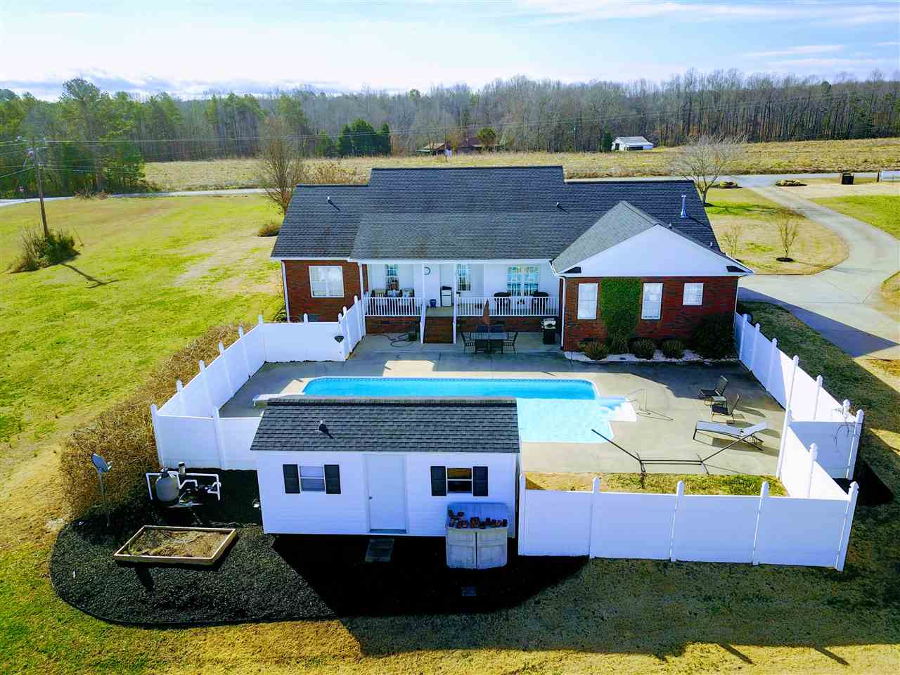 410 State Line Road Gaffney, SC 29341 - Photo 3 of 20
