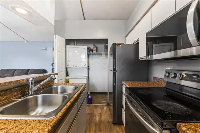 $165,000 | 2310 Northeast 68th Street, Gladstone, MO 64118