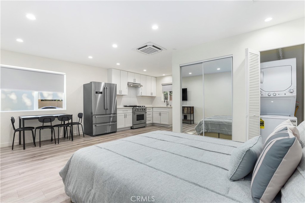 8746-8744 Ruffner Avenue Northridge, CA 91343 - Photo 34 of 40