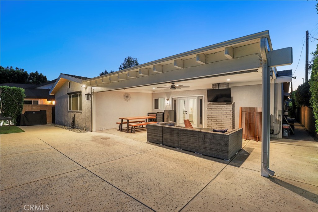 8746-8744 Ruffner Avenue Northridge, CA 91343 - Photo 38 of 40