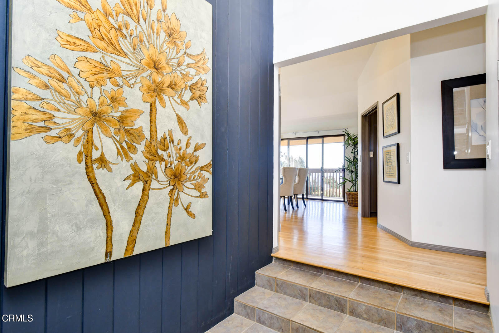 3680 Ranch Top Road Pasadena, CA 91107 - Photo 5 of 54 a view of an entryway
