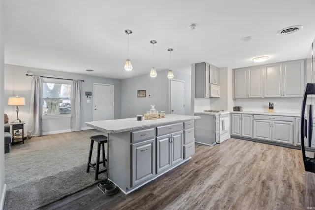 $154,900 | 1807 West Wenlock Drive, Marion, IN 46952