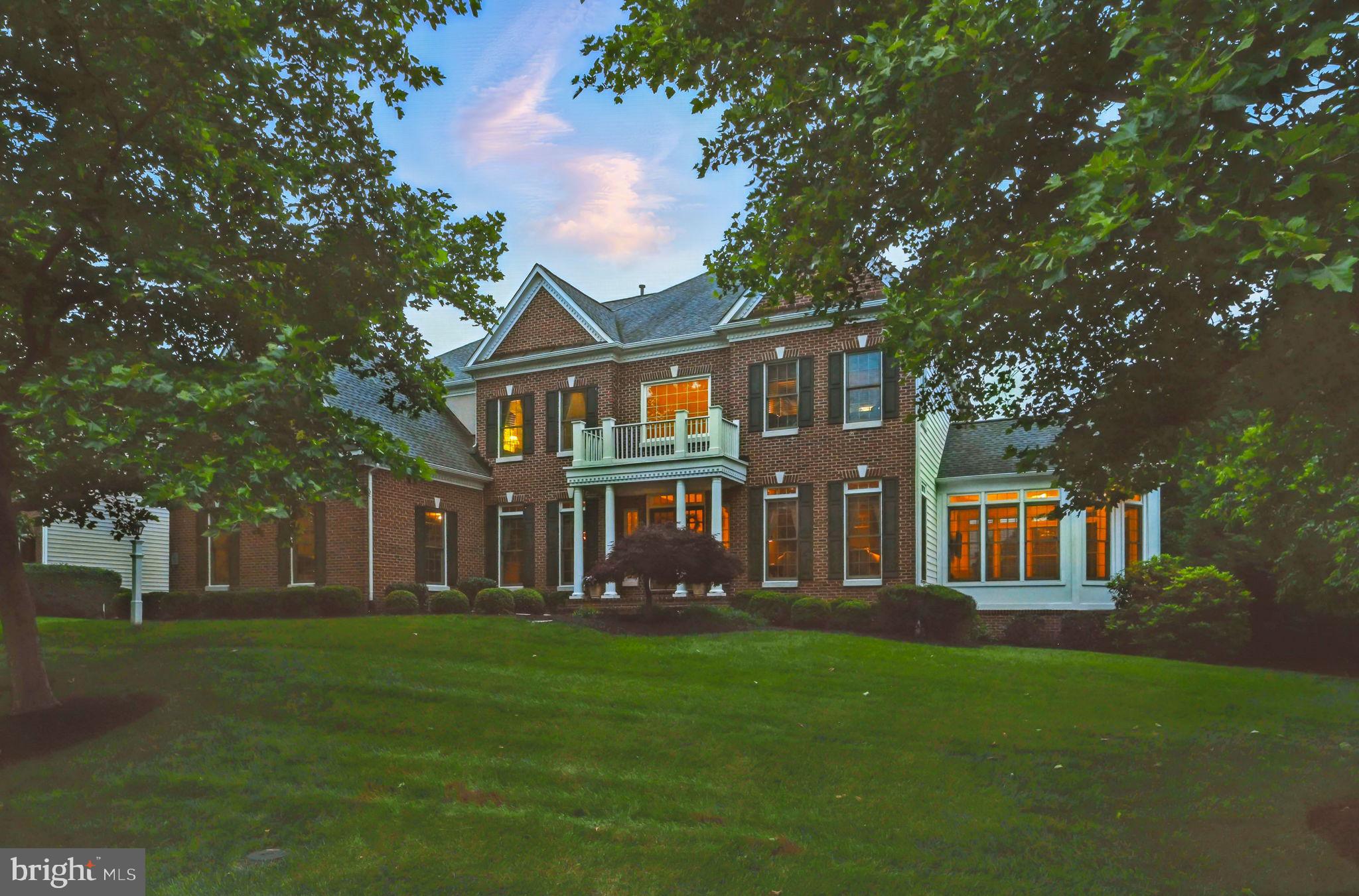 40755 Lenah Run Circle Aldie, VA 20105 - Photo 37 of 37 front view of a house with a yard