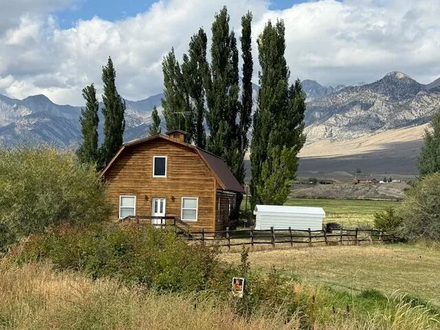$299,999 | 4554 North 93rd Highway, Mackay, ID 83251