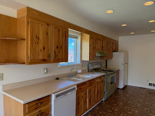 $299,999 | 4554 North 93rd Highway, Mackay, ID 83251