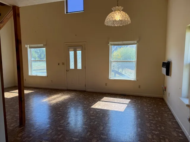 $299,999 | 4554 North 93rd Highway, Mackay, ID 83251