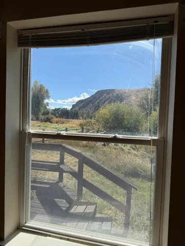 $299,999 | 4554 North 93rd Highway, Mackay, ID 83251