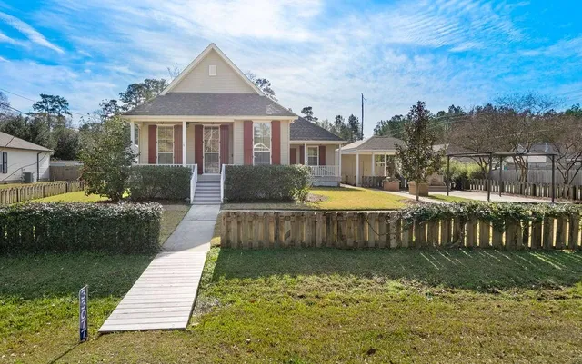$357,500 | 33077 Peters Street, Abita Springs, LA 70420