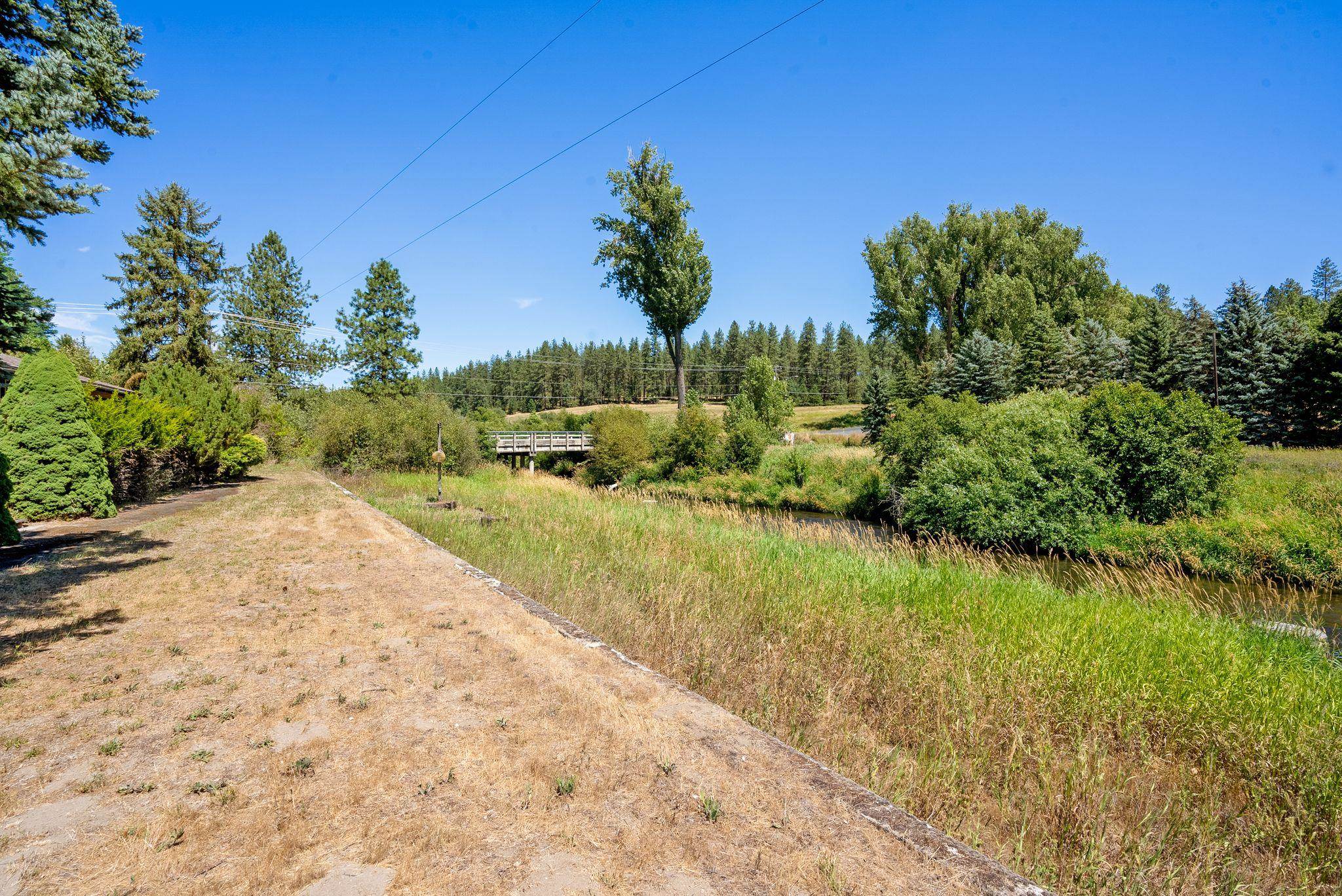 2406 East Colbert Road Colbert, WA 99005 - Photo 33 of 48