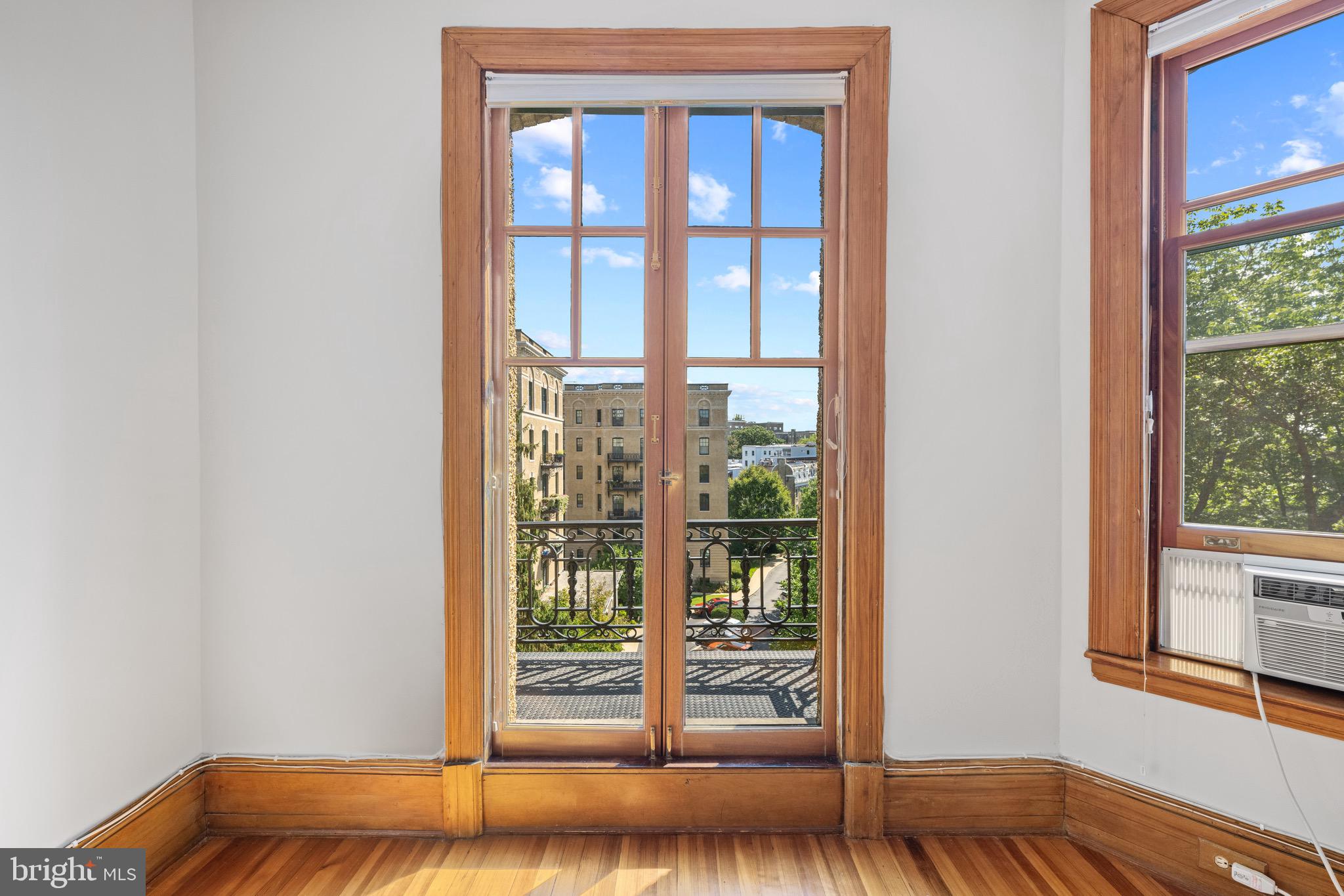 2853 Ontario Road Northwest, Unit 502 Washington, DC 20009 - Photo 14 of 30