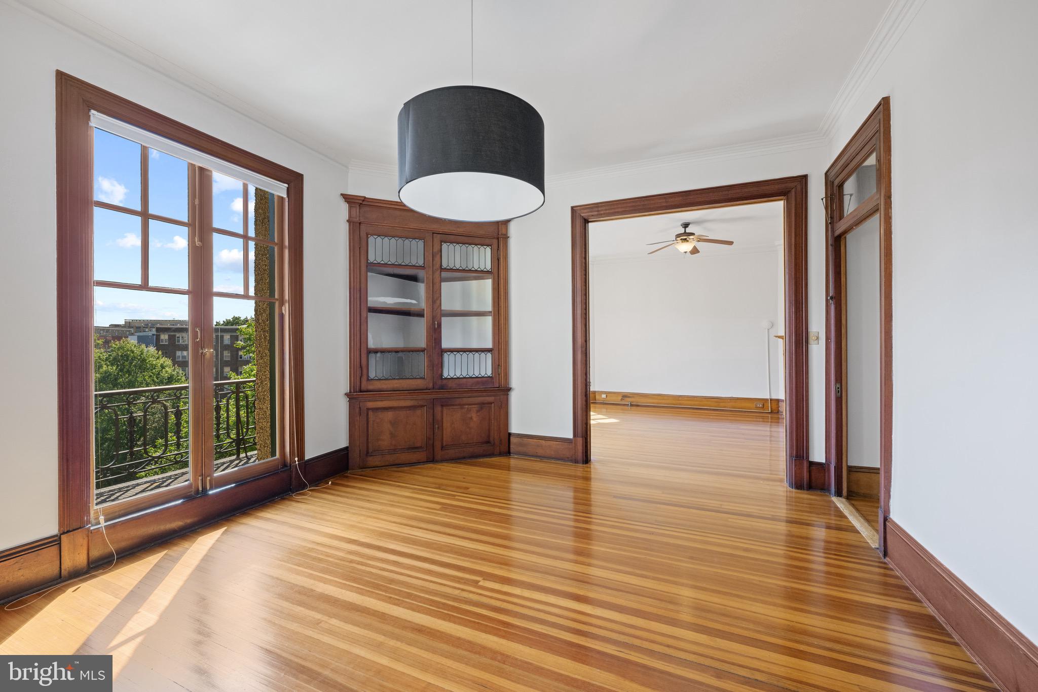 2853 Ontario Road Northwest, Unit 502 Washington, DC 20009 - Photo 17 of 30