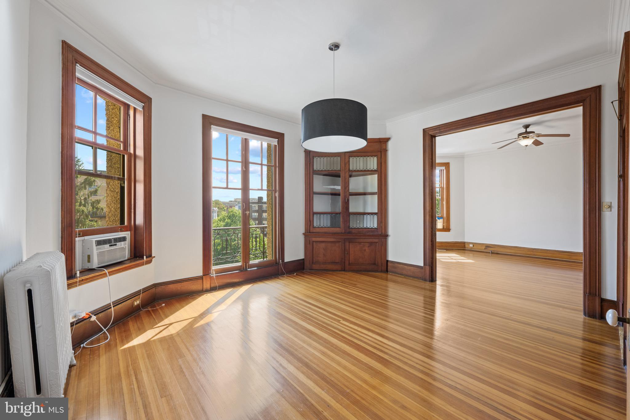 2853 Ontario Road Northwest, Unit 502 Washington, DC 20009 - Photo 19 of 30